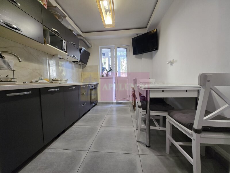 Apartament 3 camere loc parcare Metrou Ap. Patriei/ Sos. Oltenitei